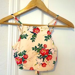Small Roxy Floral Crop